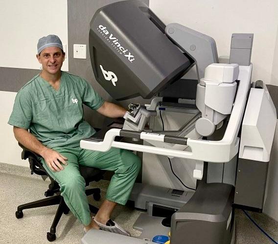 Realize cirurgia robótica de próstata com equipe multiprofissional em Manaus